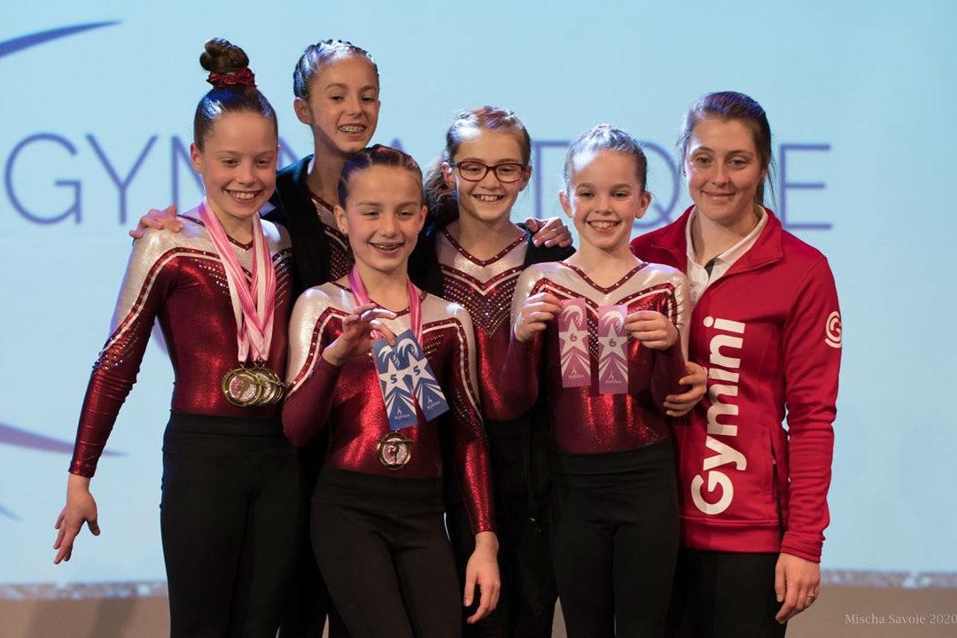 Podium avec plusieurs gagnantes